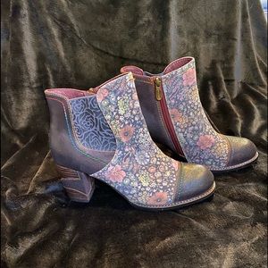 L’Artiste Melvina Boots